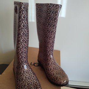UGG Shaye Leopard. Size 7. New